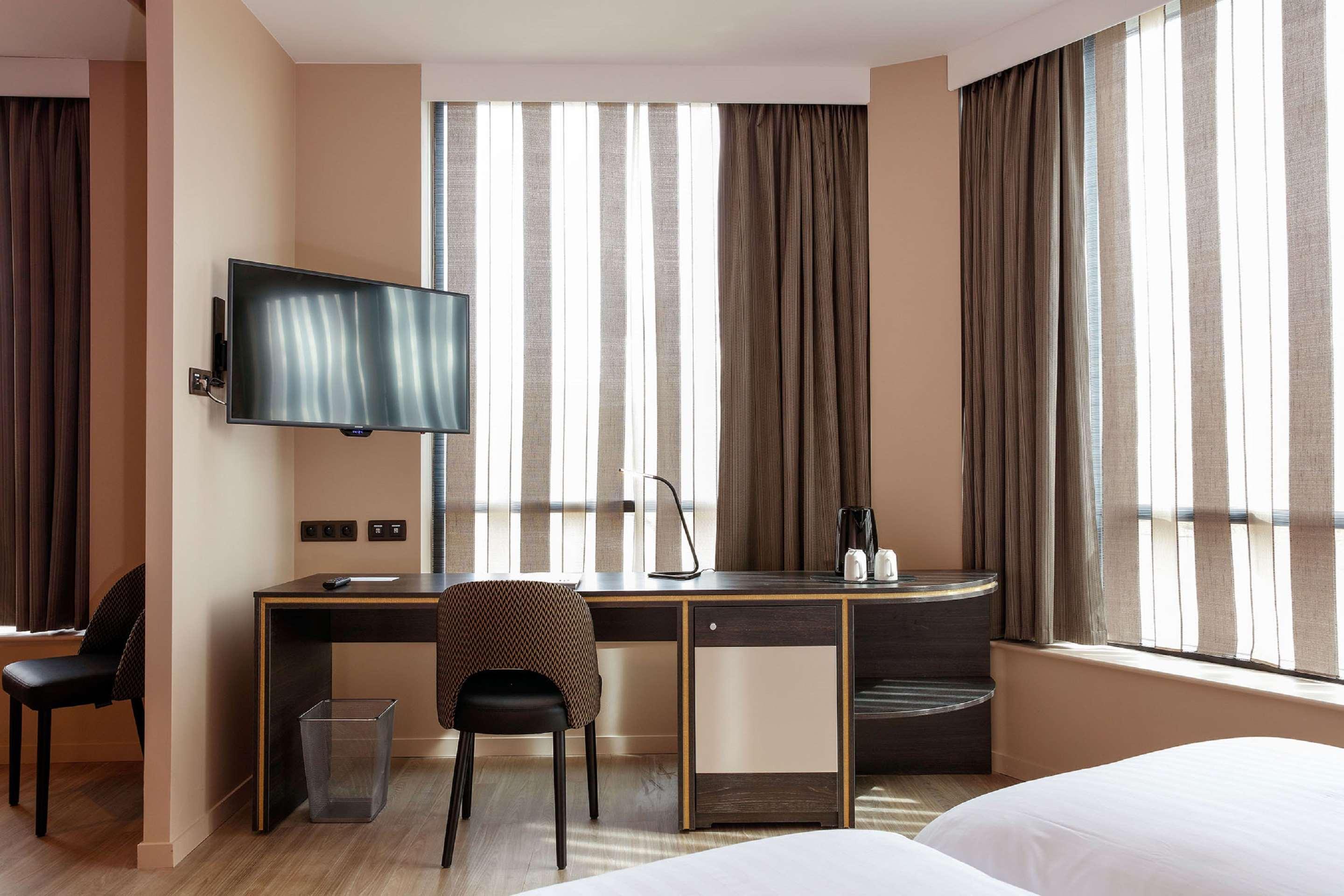 Best Western Plus Hotel Escapade Senlis Senlis  Ngoại thất bức ảnh