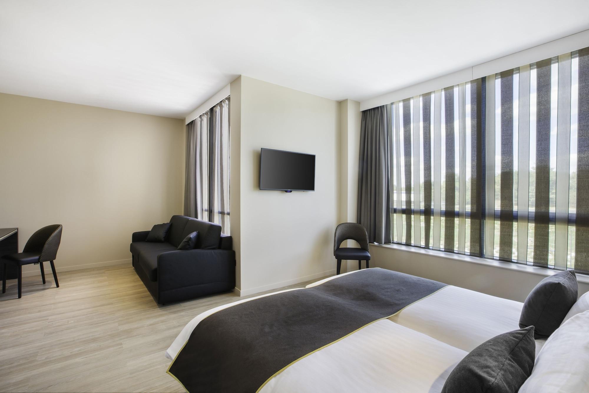 Best Western Plus Hotel Escapade Senlis Senlis  Ngoại thất bức ảnh