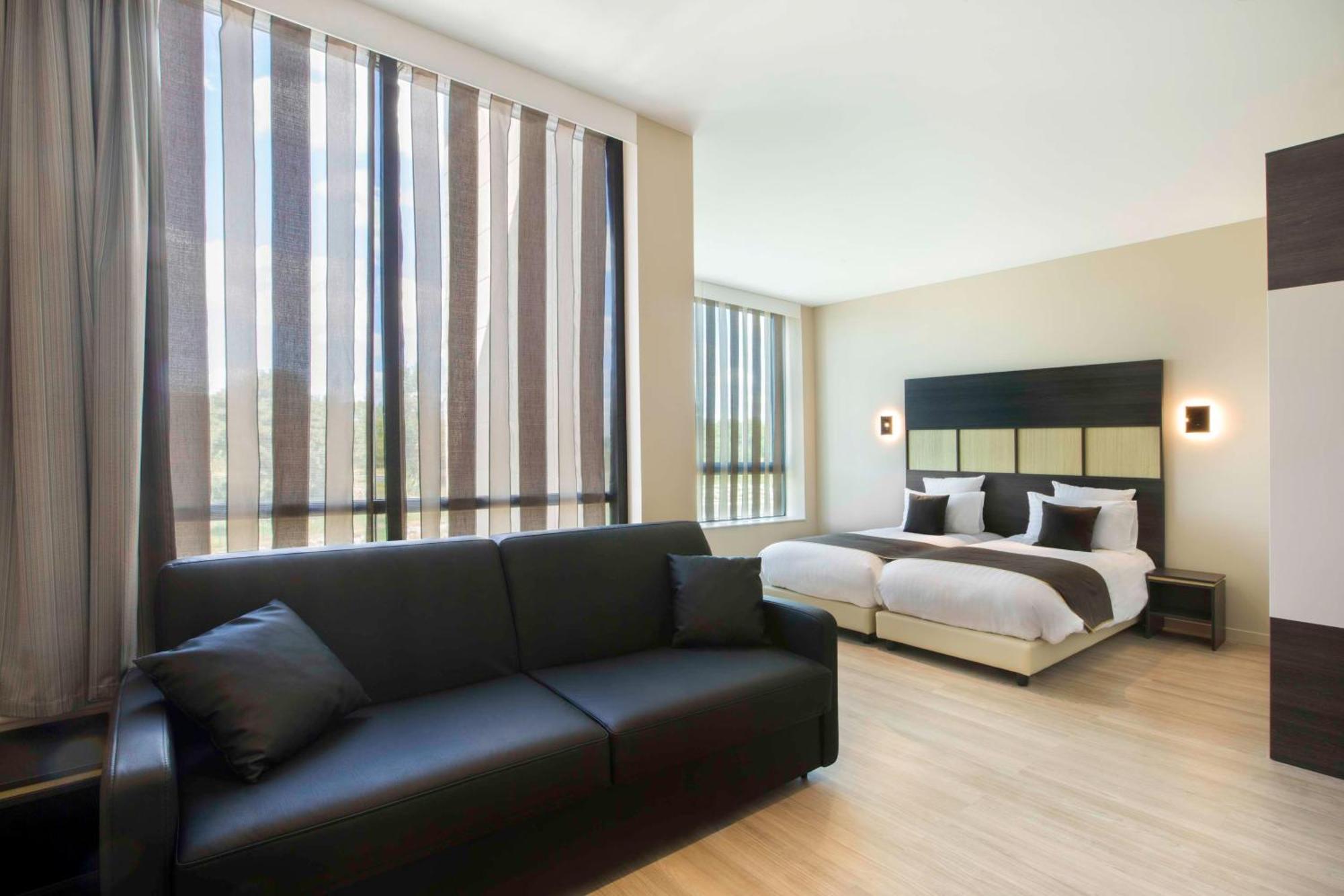 Best Western Plus Hotel Escapade Senlis Senlis  Ngoại thất bức ảnh